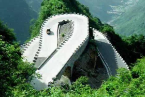最震撼人心—湖南張家界天門山“通天大道”