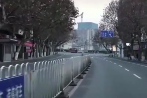 不顧數(shù)十萬的虧損，飯店老板堅持為醫(yī)護送愛心餐