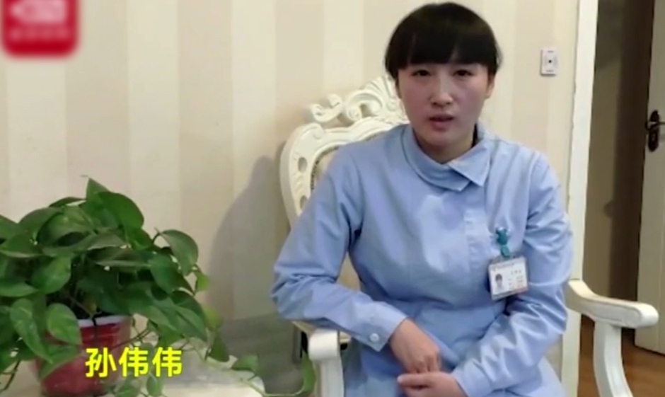 <em>90</em><em>后</em><em>女</em><em>大學(xué)生</em>孫偉偉做養(yǎng)老護理員 4<em>年</em>來照顧40多位老人