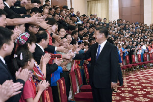 習(xí)近平會見全國體育先進單位和先進個人代表等