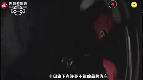 豐田霸道當(dāng)初一個(gè)廣告激怒了全國人民，負(fù)責(zé)人立馬道歉