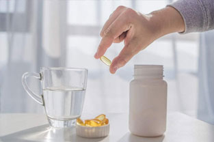 <em>臨床醫學</em>、<em>預防</em><em>醫學</em>、食品質量與安全專業：《有機化學—氨基酸和蛋白質》<em>課程</em><em>思</em><em>政</em>案例