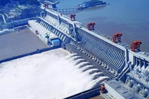長江上第一座大型水電站—葛洲壩水電站