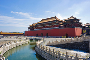 <em>通</em><em>識</em><em>課</em>：《<em>中國</em>歷史—<em>中國</em>近現代史綱要—兩種<em>世界</em>秩序<em>的</em><em>對話</em><em>與</em><em>沖突</em>:從馬嘎爾尼使團訪華說起》<em>課程</em><em>思</em><em>政</em><em>案例</em>